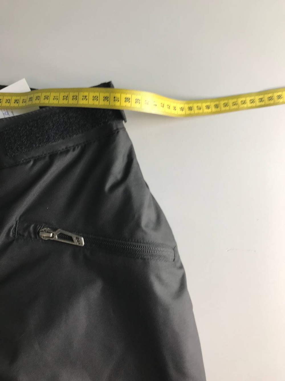 Штаны Decathlon для активных прогулок, визуально на 40 размер