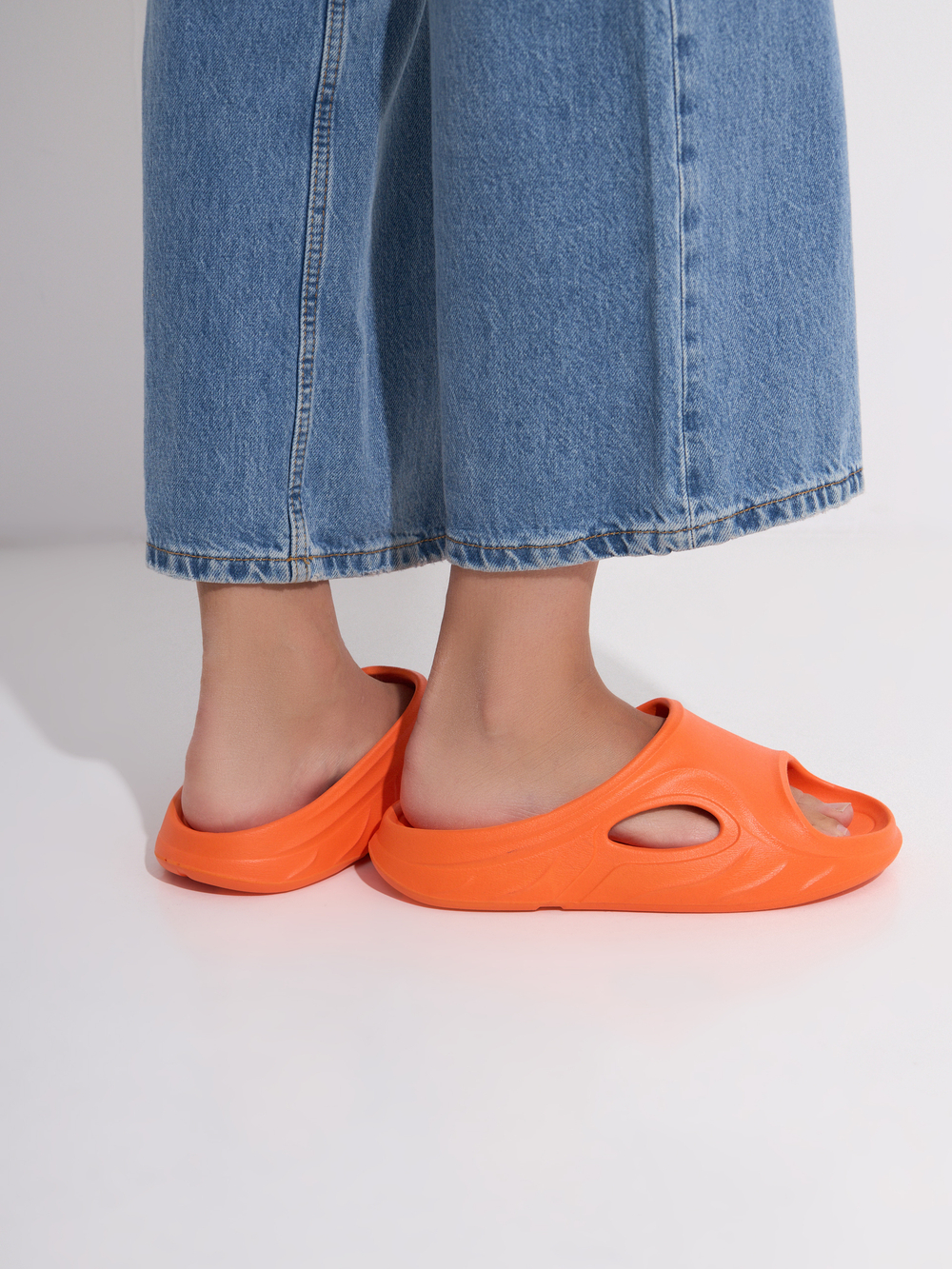 Шлепанцы женские оранжевые