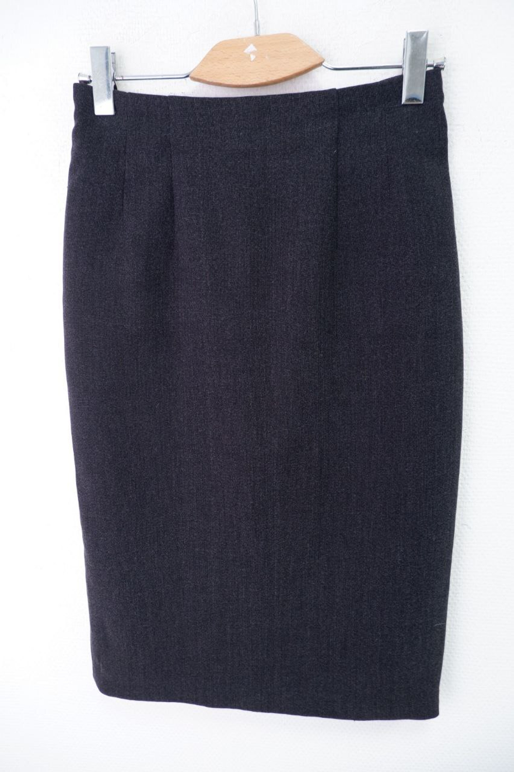 Юбка серая базовая 46-48 размер