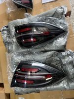 Фары заднего бампера Porsche Cayenne 958.1 2010–2014