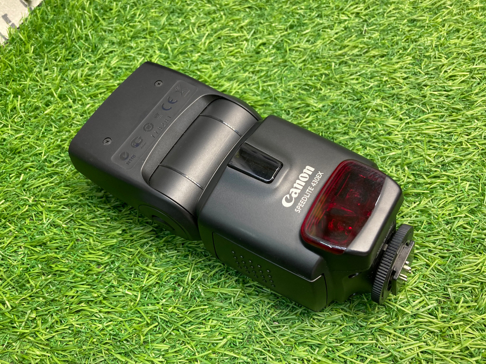 Canon Speedlite 430EX