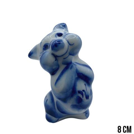 Фигурка Влюбленный поросенок гжель