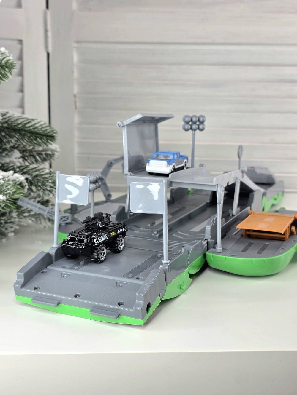 Игровой набор Парковка "Гонки" 2в1 свет/звук (200503276)