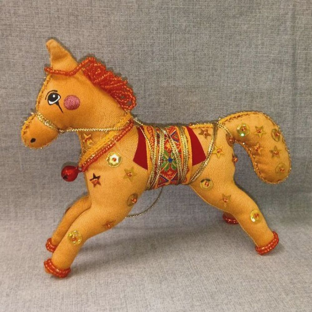 Бисерная ёлочная игрушка Лошадка №2