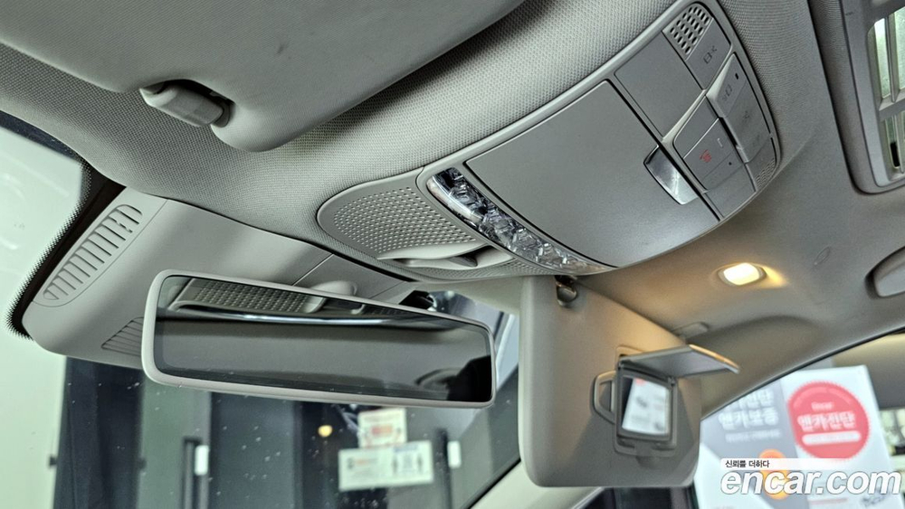 Mercedes-Benz E-Class W213 E220d Exclusive (08.2019)
