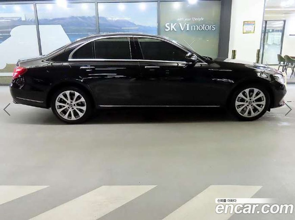 Mercedes-Benz E-Class W213 E220d Exclusive (12.2019)