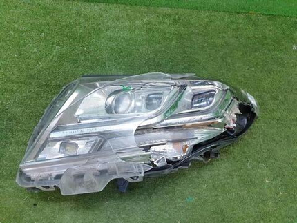 Битая Фара левая Toyota Alphard 3 (2015-2017) LED