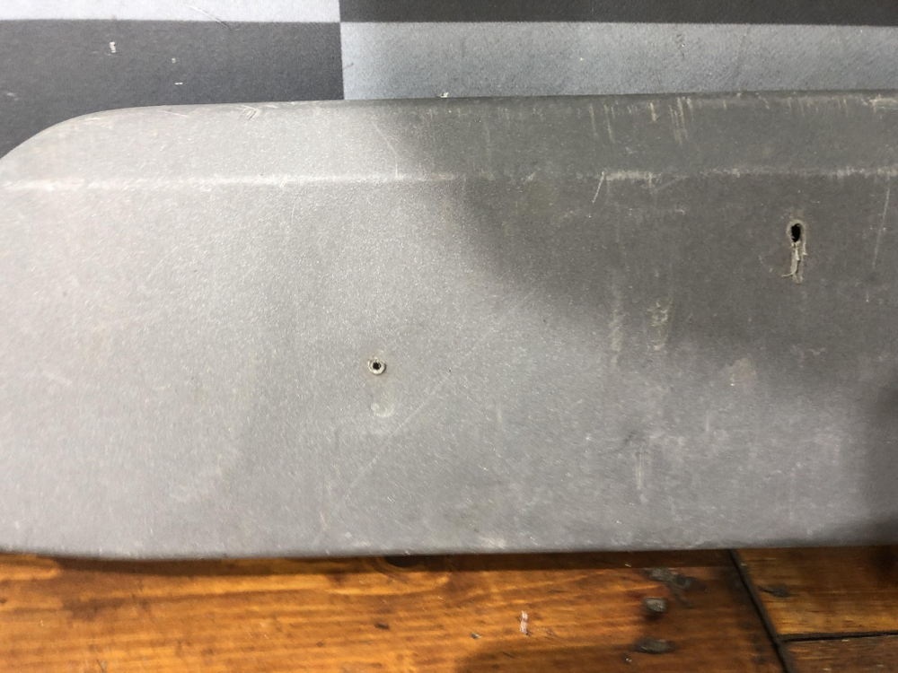 Накладка переднего бампера Suzuki Vitara 2 14-18 Б/У Оригинал 7177154p