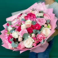 Букет цветов Розалия макс