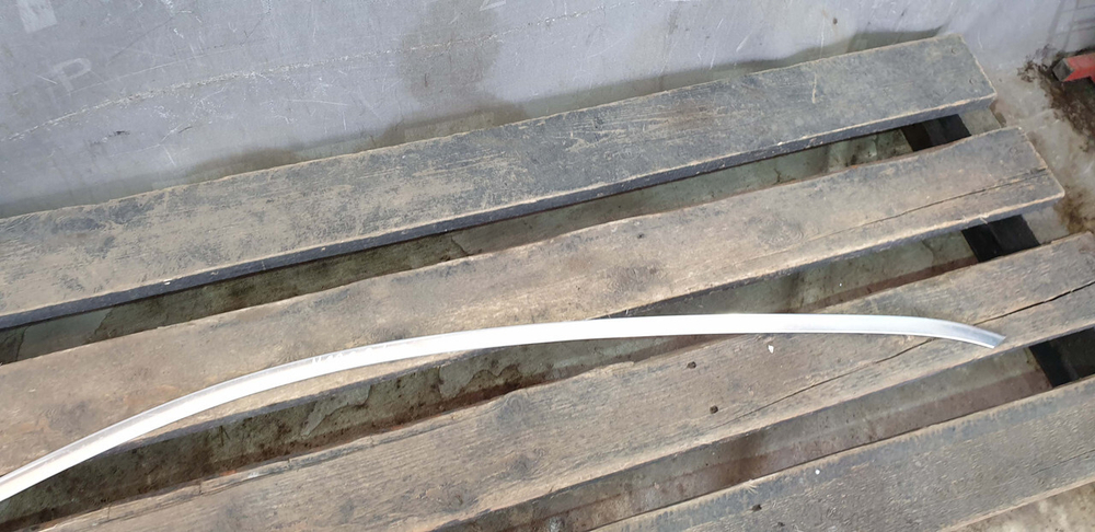 Молдинг двери передней правой MB GLC (X253) 15-нв Б/У Оригинал A2537250282