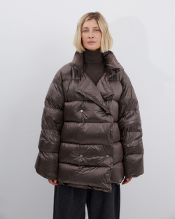 Пуховик двубортный укороченный какао