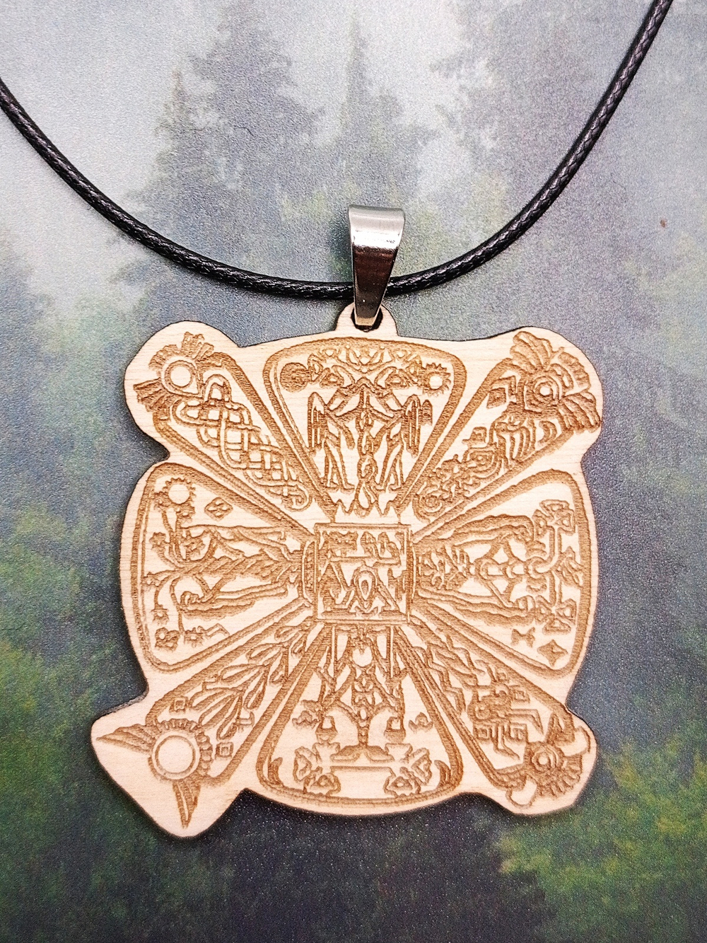 Кулон из дерева Крес Славянский