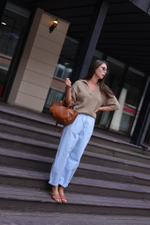 брюки с ремнем, зауженные к низу