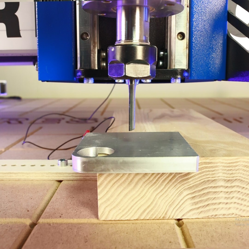 Набор датчиков: датчик карты высот и датчик поиска нуля заготовки