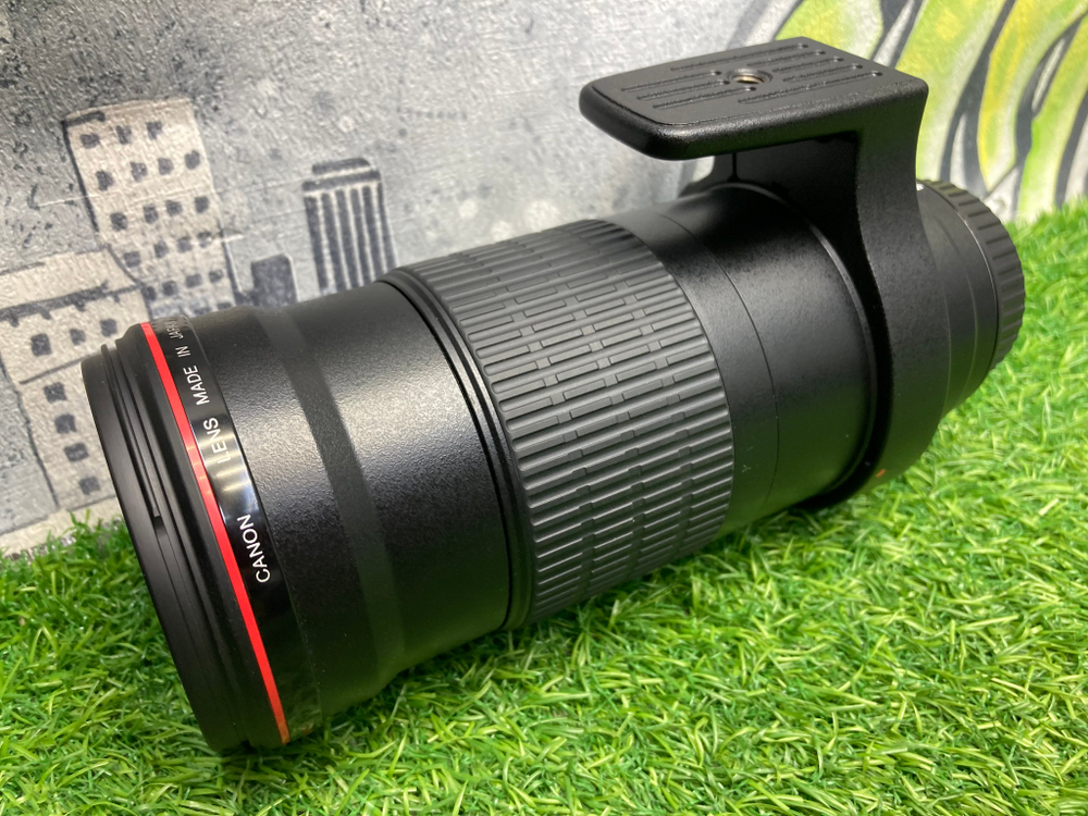 Canon EF 180mm 3.5L Macro USM