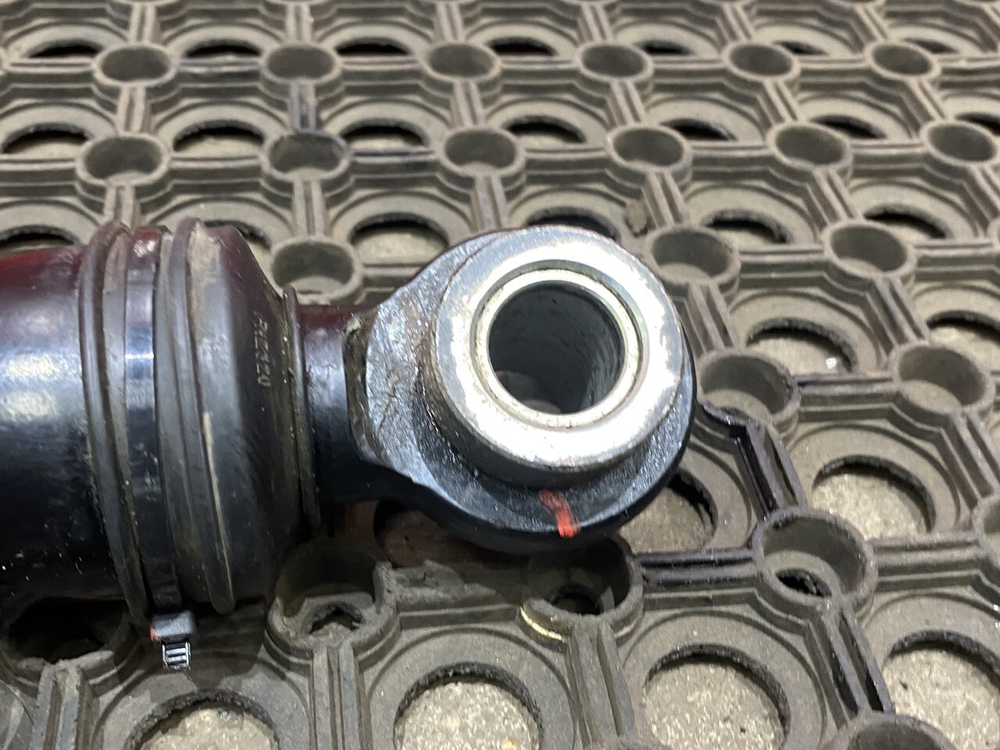 Цилиндр подъема кабины 2023г