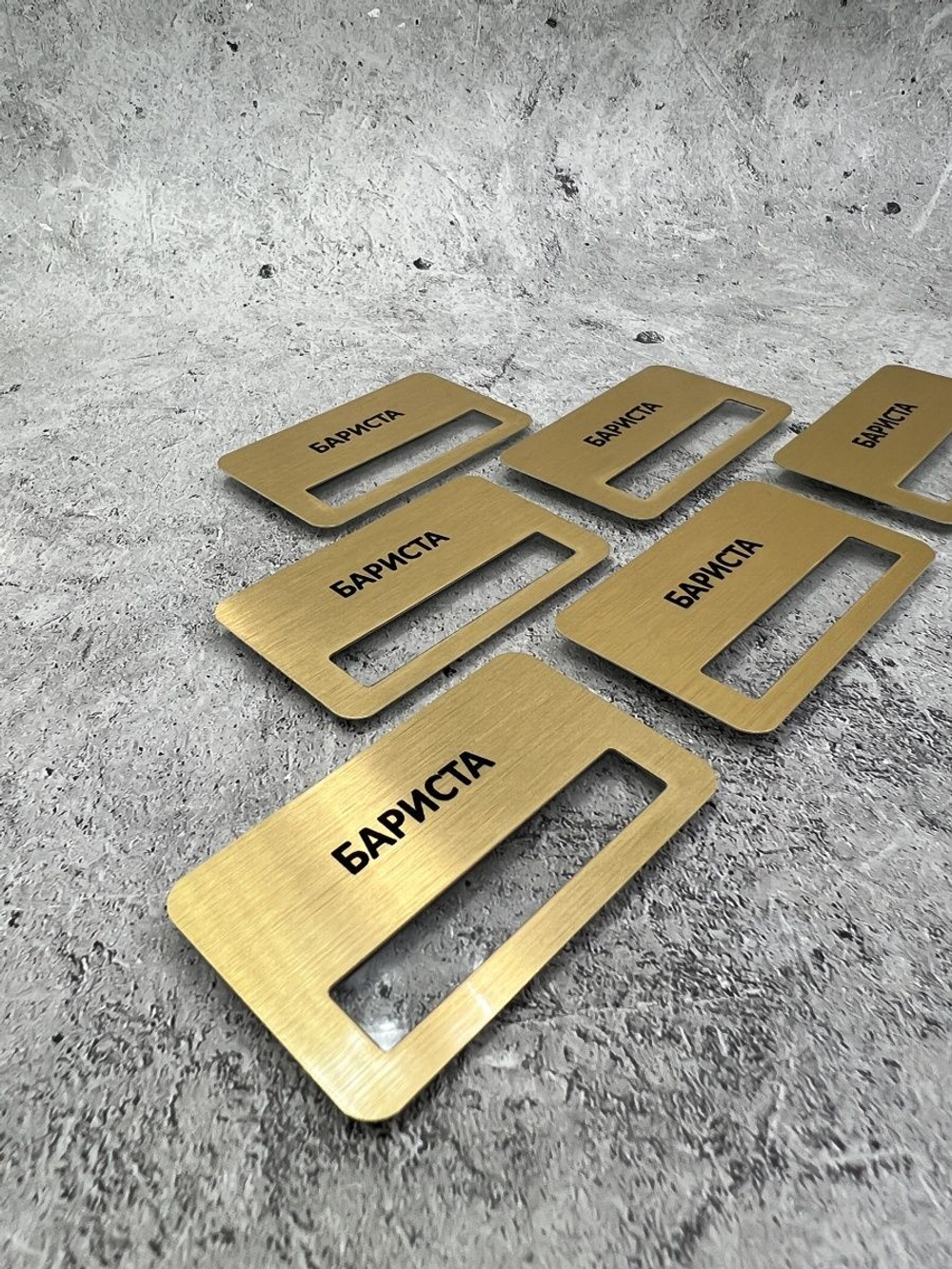 Бейдж на магните  6шт