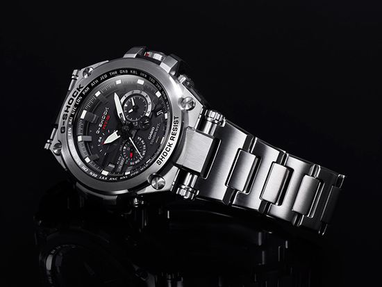 Наручные часы Casio MTG-S1000D-1ADR