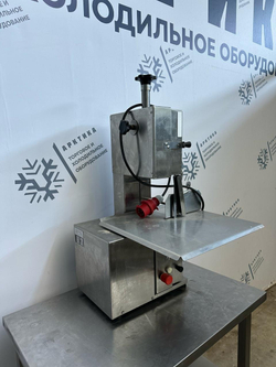 Пила ленточная Koneteollisuus Oy (KT) 210