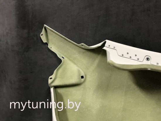 Крыло левое для Mercedes Vito W638 стеклопластик