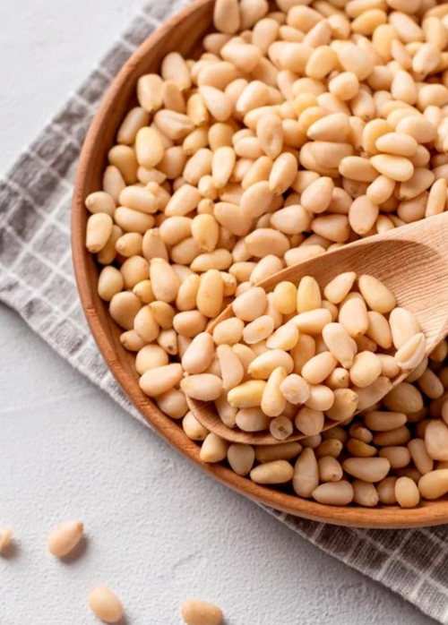 Ядро кедрового ореха / коробка / 100 г / калибр 900 / Сибирский кедр