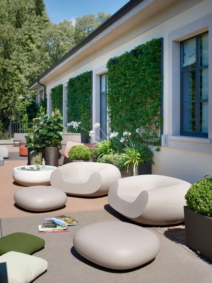 Пластиковое лаунж-кресло Chubby Standard тортора