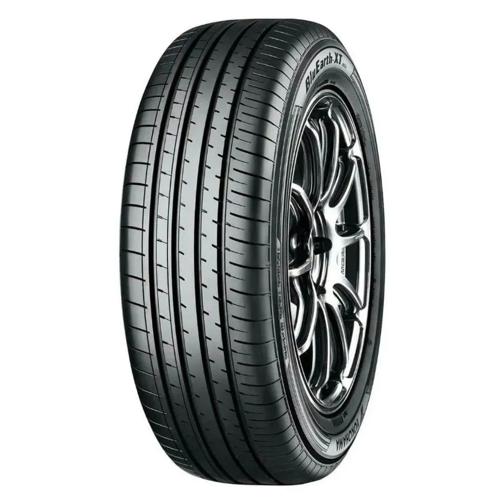 Летняя шина Yokohama BluEarth-XT AE61 (225/60 R18 104W)
