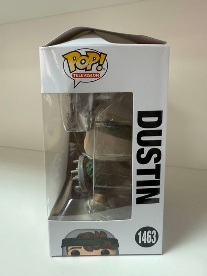 Фигурка Funko POP!(мятая коробка) TV Stranger Things S4 Hunter Dustin w/Shield (1463) 72137