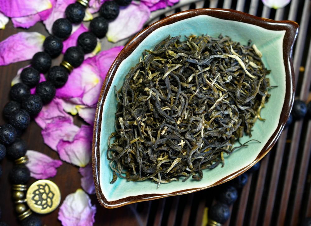 Инь Сы (Серебряные нити)