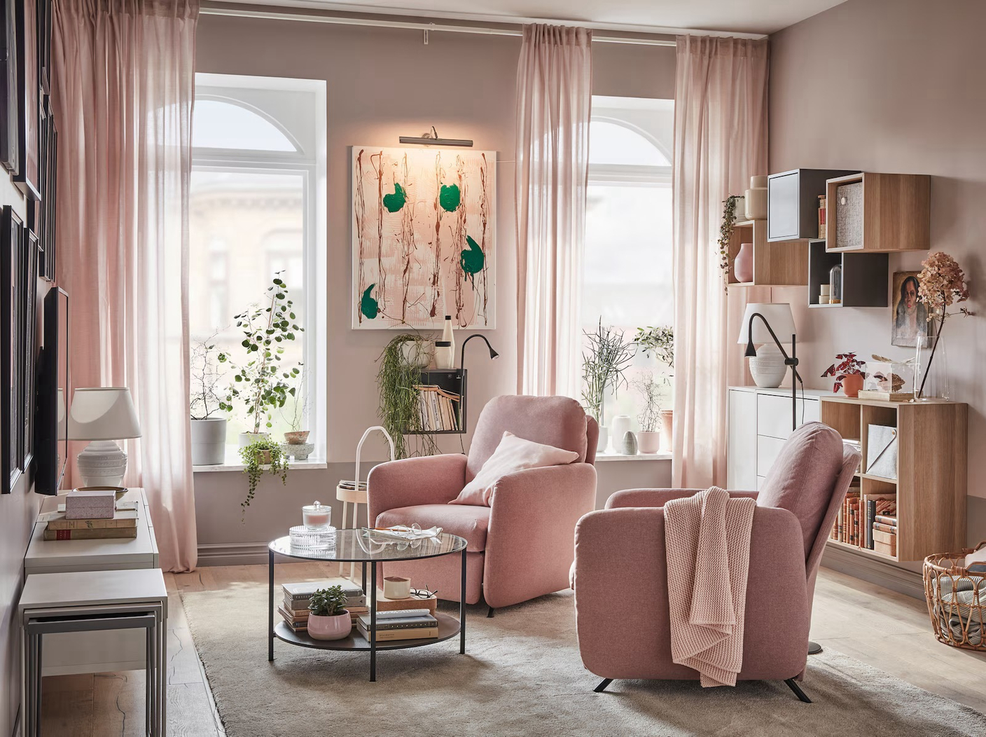 Уют и стиль от IKEA: выбор мебели и текстиля для вашего дома