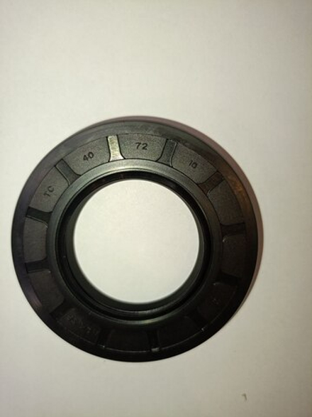 Сальник ( манжета армированная ) ТС 40x72x10 NBR