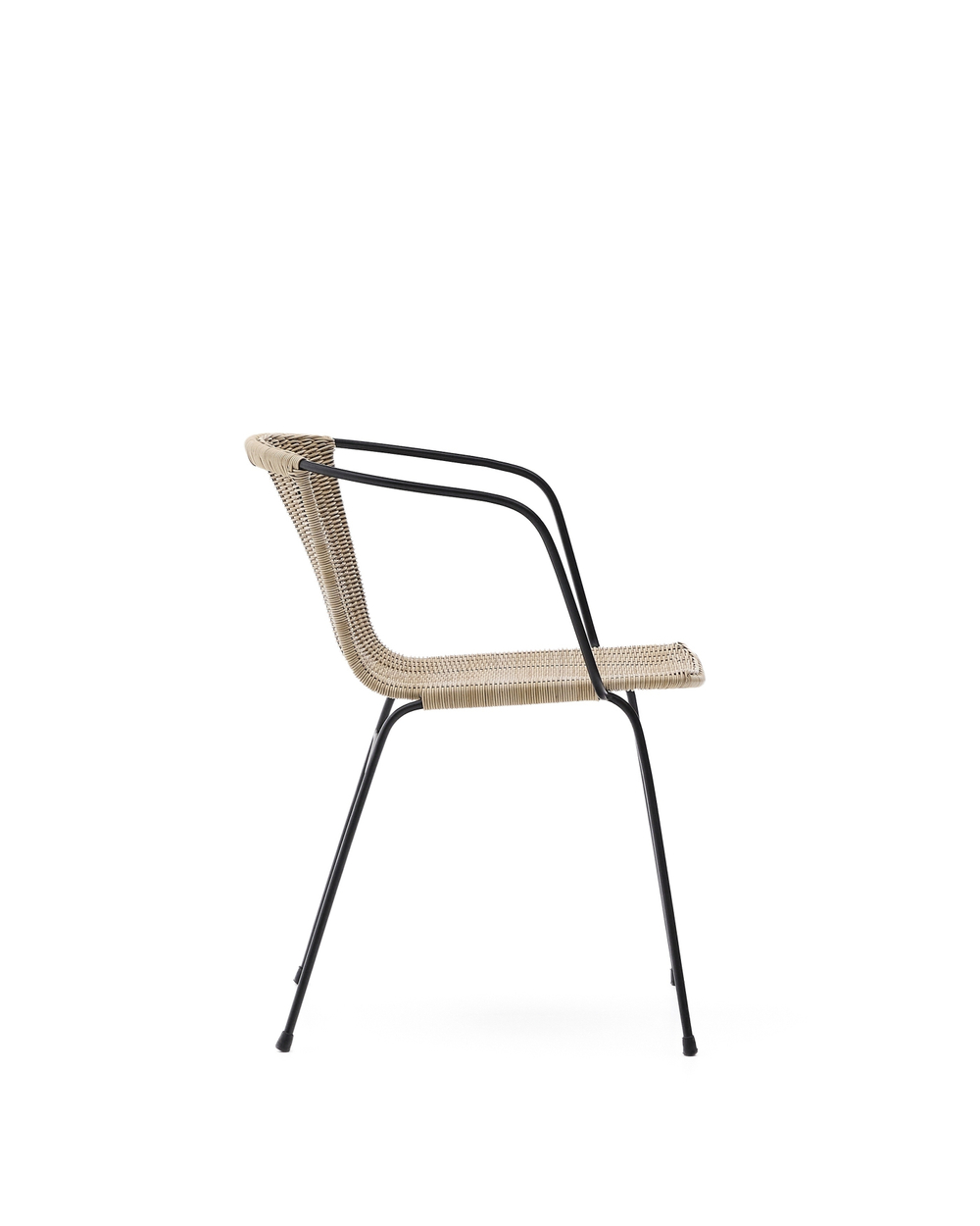Уличный стул Eltiera из искусственного ротанга с черной стальной рамой