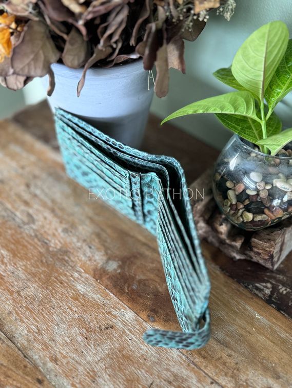 Бифолд кошелек из питона WA-252