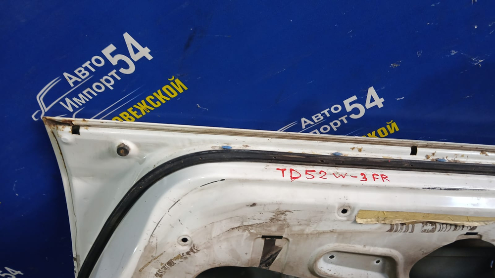 Дверь передняя правая SUZUKI ESCUDO 2000