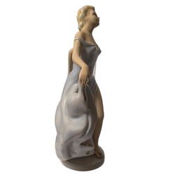 Фарфоровая статуэтка "Танцовщица" Германия, 1960 - 1970 гг.