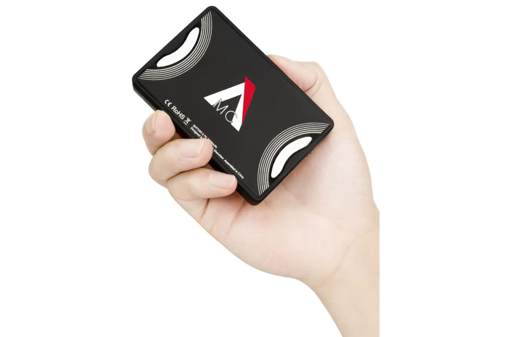 Накамерный свет светодиодный Aputure Amaran AL-MC