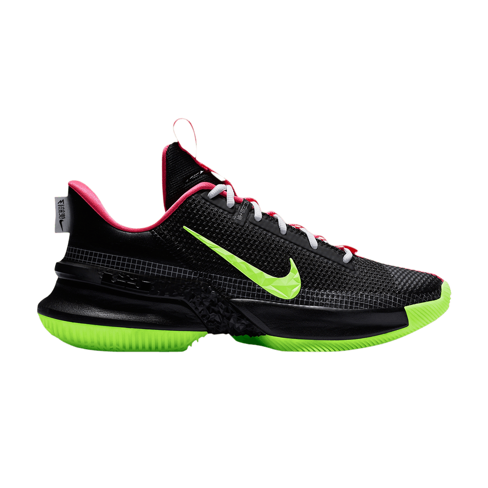 Кроссовки Nike Ambassador 13