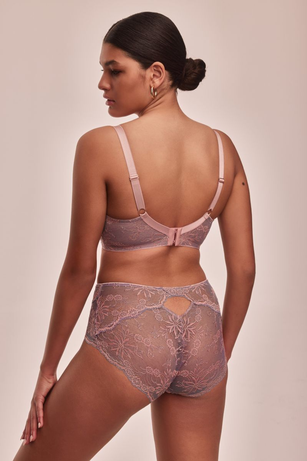 Бюстгальтер Madera с чашками на тонком поролоне (Размер: 85B) (Цвет: розовый с серым)