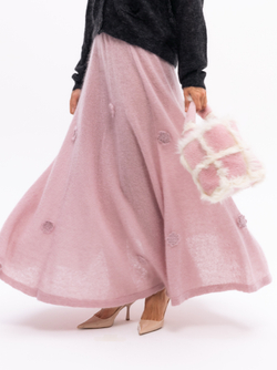 Розовая сумка из овчины