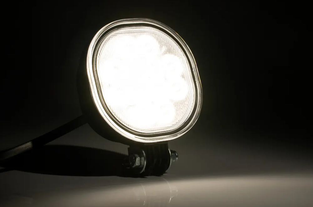 Фонарь заднего хода Fristom FT-410 LED