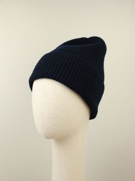 Шапка вязаная "Прогулка с корги", 100% шерсть ягнёнка, цвет глубокий синий.