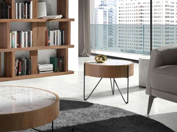 Журнальный столик Angel Cerda 2139 из ореха и керамики