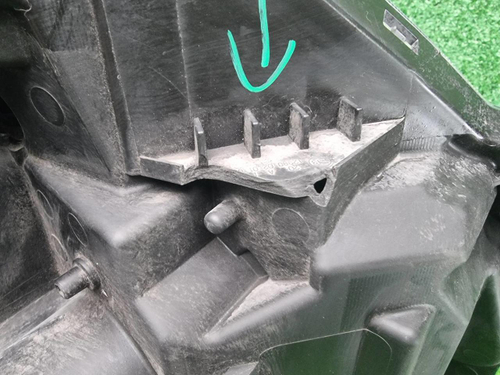 Фара левая Nissan X-Trail Т31 (2010-2015) ксенон