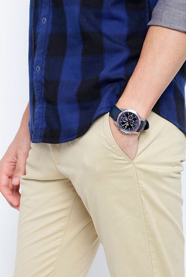 Наручные часы Casio EFR-526L-2A