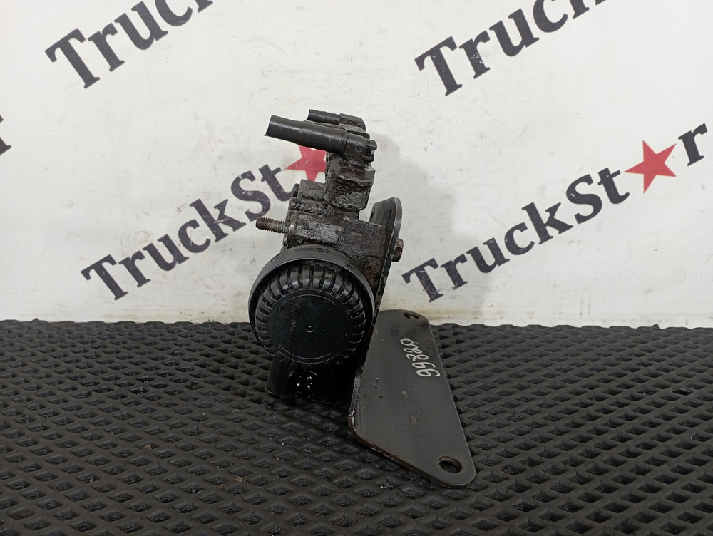 Кран уровня пола главный