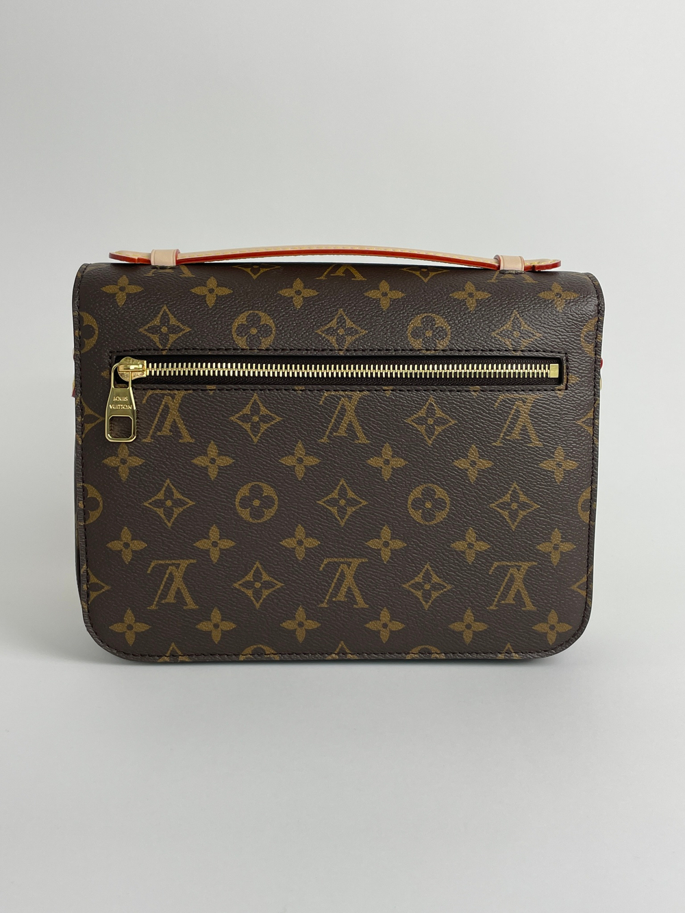 Сумка Louis Vuitton POCHETTE METIS