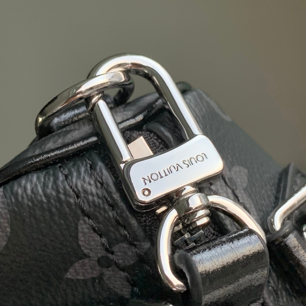 Louis Vuitton Nano Speedy