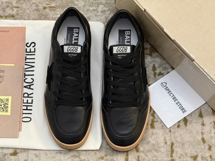 Ball Star in Black Nappa With Suede Star