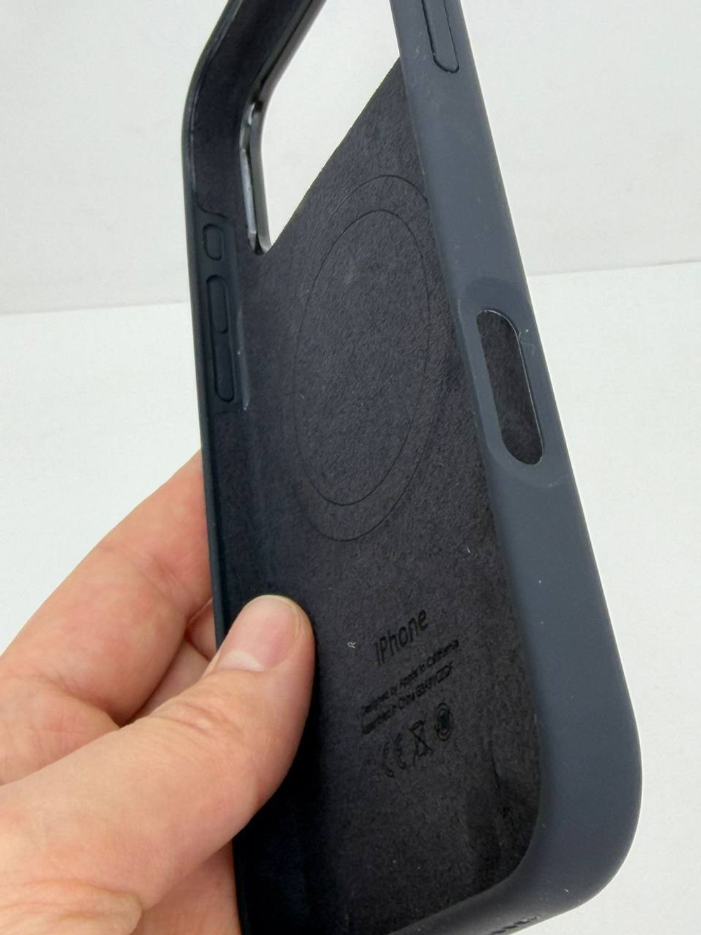 Silicone case с анимацией для iPhone 17 Air
