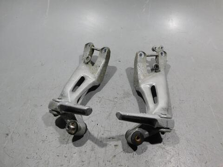 Подножки пассажирские Honda CBR1100XX 1998